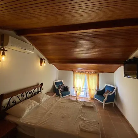Sualti Otel Ayvalik