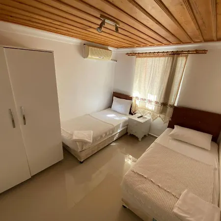 Sualti Otel Ayvalik